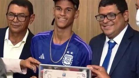 Receba Luva De Pedreiro Recebe T Tulo Camisa Da Argentina