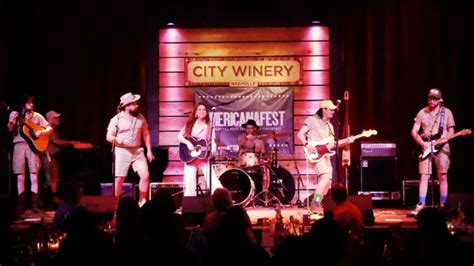 MusicCityNashville Net Saturday Night Showcasing At AmericanaFest With