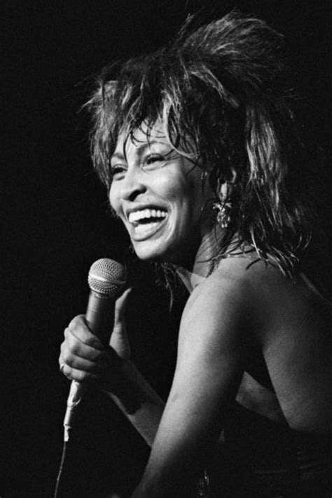 Sp Tina Turner Ganha Exposi O In Dita No Brasil