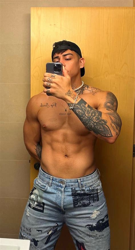 Modelo Fitness Ajota Entrega Muito Nos Nudes