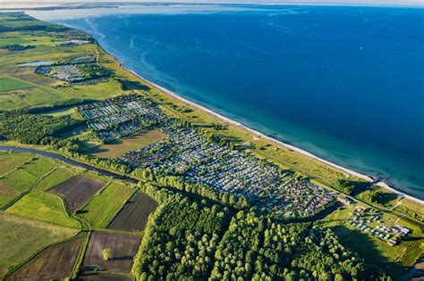 Dahme Von Oben Campingplatz Mit Wohnwagen Und Zelten In Dahme Im