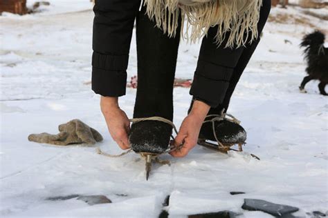 This Siberian 76 Year Old Grandma Is A True Badass 6 Pics 1 Video