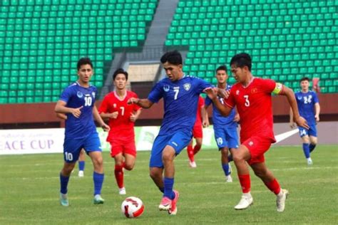 【peace Cup】u 16ベトナム代表がウズベキスタン代表に3発快勝。クリスティアーノ監督体制で初勝利 ベトナムフットボールダイジェスト＋