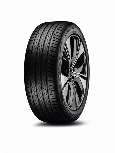 Vredestein Has Europe S First All Season Ev Tire Which Naturally Sets