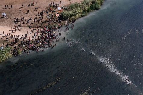 Colombiano Salvó A Su Hija Cruzando La Frontera Entre México Y Estados Unidos Pero Lo Arrastró