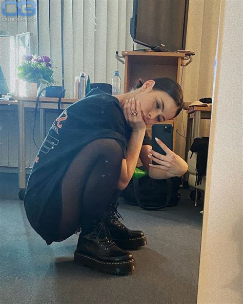 Lena Meyer Landrut Nude Pictures Onlyfans Leaks Playboy Photos Sex Scene Uncensored