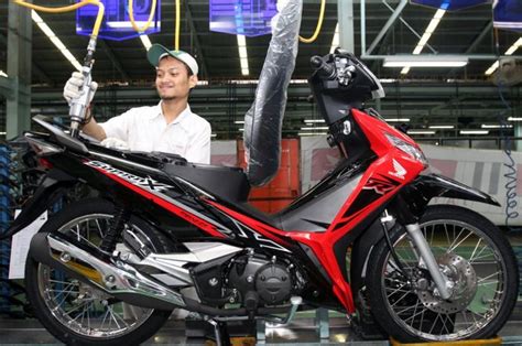 Wajah Baru Honda Supra X Stikernya Makin Mewah Gridoto