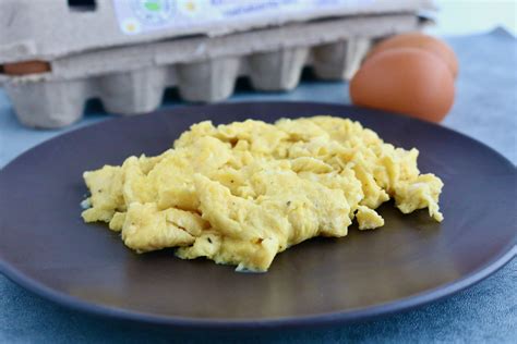 Simple Scrambled Eggs Quick And Easy To Taste