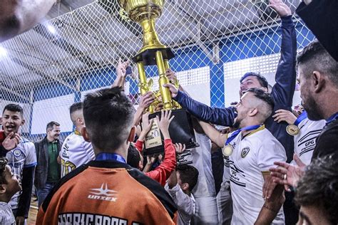 Barrigadas O Campe O Da Divis O Do Futsal Da S Rie Ouro De Tabo O