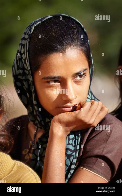 Portrait De Femme Indienne Inde Inde Banque De Photographies Et Dimages à Haute Résolution Alamy