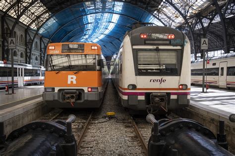 Una incidencia impide la circulación de los trenes de Rodalies y Larga