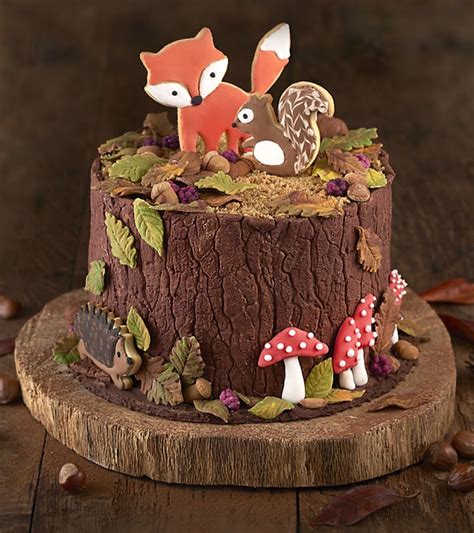 Woodland Birthday cake | Woodland birthday cake, Woodland theme cake ...