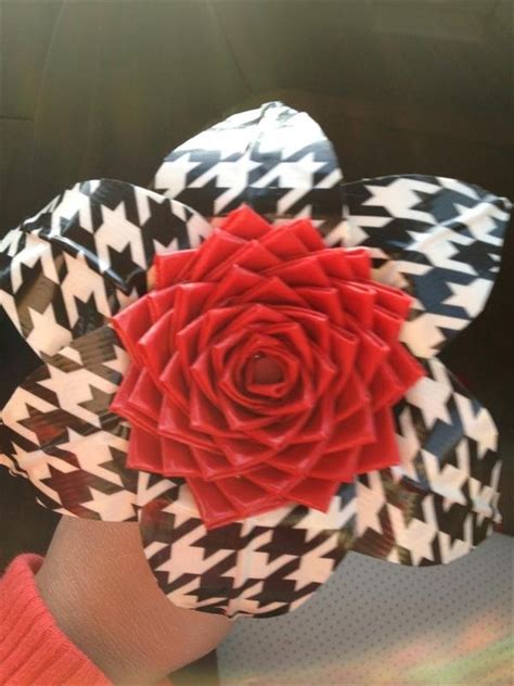 20 Easy Duct Tape Flowers 101 Duct Tape Crafts