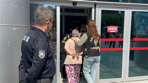 Zihinsel engelli kıza cinsel istismarda 3 tutuklama Son Dakika