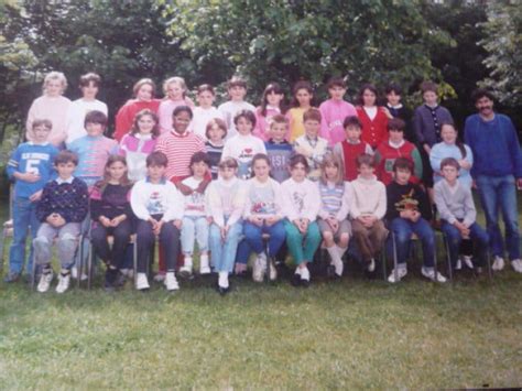 Photo De Classe Cm1 De 1986 Ecole Anatole France Saulx Les Chartreux