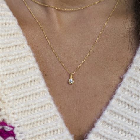Single Diamond Capsule Necklace - Emily Chelsea