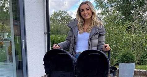Dani Dyer Fans Mistakenly Think Star Is Pregnant As She Poses With A