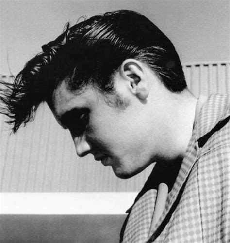 1956 April Alt Om Elvis