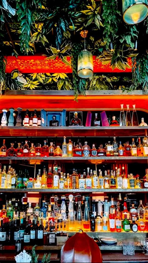 aesthetic bar aesthetic pictures night  inspo restaurant interior