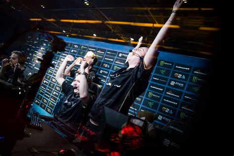 Ninjas In Pyjamas Narrowly Defeat Astralis In Dreamhack Semis Counter