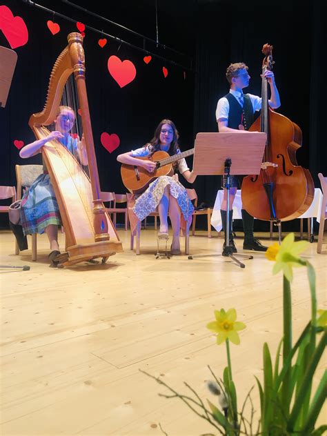 Volksmusikauftritt Am Liebstattsonntag In Bad Goisern Erzherzog