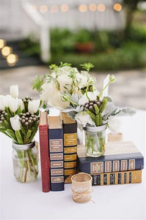 16 Graduation Party Centerpieces That Will Make Your Party Stand Out ...