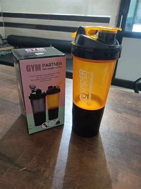 Tupperware Plastic Gym Shaker Bottles Capacity Ml At Rs Piece