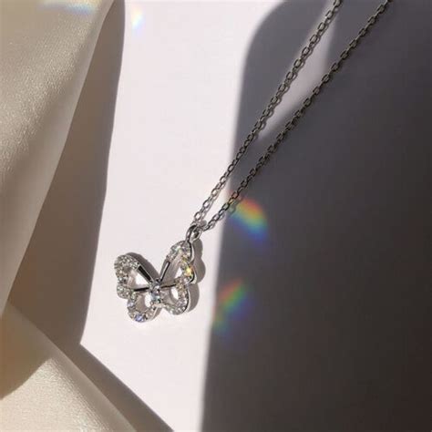 Fashion Cool Butterfly Zircon Necklace Silver Color Shiny Pendant