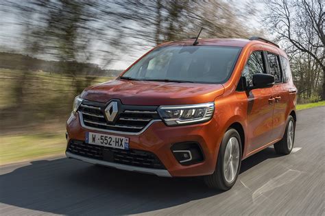 Automobile Essai Nouveau Renault Kangoo Un Ludospace Au Niveau D Une