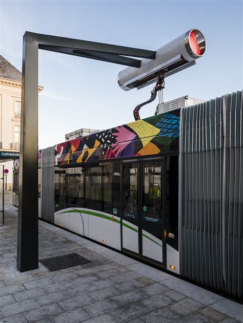 Totem E Busway Nantes 44 TMC Innovation