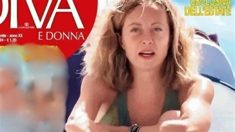 Giorgia Meloni In Vacanza Con La Figlia In Puglia E Andrea Giambruno