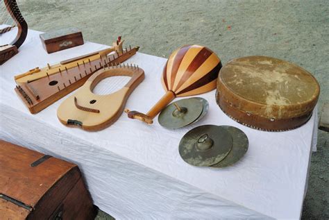 Medieval Instruments | Ultimate guide of Castles, Kings, Knights & more ...