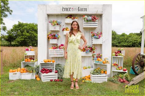 Photo: jennifer garner once up a farm event 10 | Photo 4114693 | Just