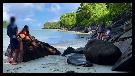 Un Couple Baise Sur La Plage Avant Quun Autre Arrive Eporner