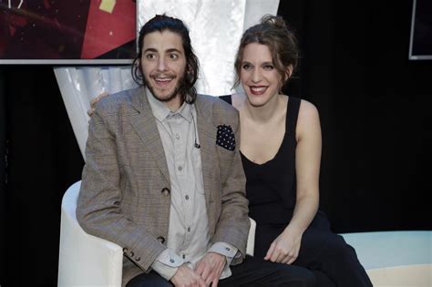 Salvador Sobral Namorada Do Cantor Surge Nua Em Cenas De Dbf