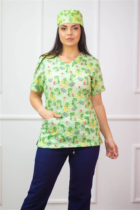 Blusa Scrub De Pijama Cir Rgico Estampado Unissex Dino Purobranco