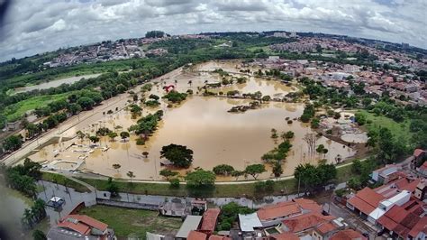 FOTOS Veja Imagens Dos Estragos Provocados Pela Chuva Em Sorocaba