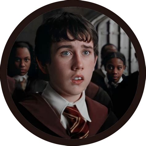 Neville Longbottom Pfp Harry Potter Neville Neville Longbottom