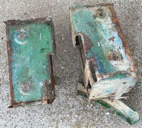 John Deere Battery Boxes Sherwood Auctions