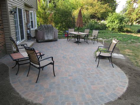 Small Patio Ideas With Pavers Homyracks