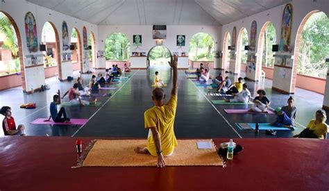 Top 10 Yoga Centers In India Best Places For Yoga Classes And