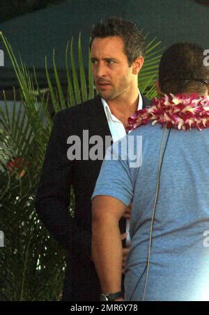 Alex O'Loughlin at the premiere of "Hawaii 5-0" during Waikiki's Sunset ...