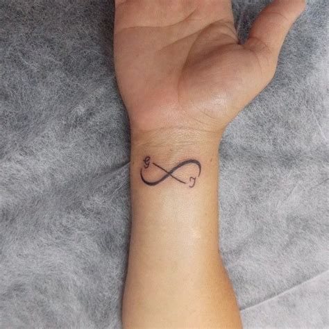 Couple Tattoo Initials Infinity Signs Coupleselfie Coupleswhotravel Coupletime Tatuagem Com