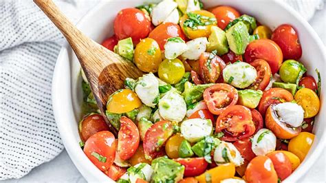 Caprese Avocado Salad