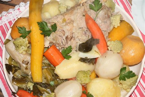 Pot Au Feu Au Jarret De Veau Les Petits Plats De B A