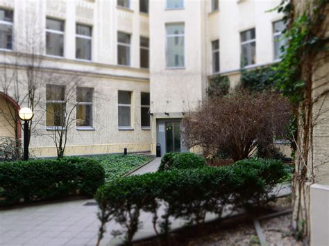 Hotel Acama Hotelhostel Kreuzberg In Berlin Günstig Buchen Bei