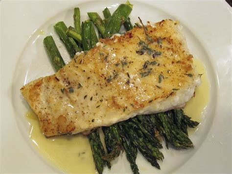 Super Easy Baked Halibut Recipe With Lemon Butter Sauce Just A Pinch