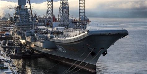 Fire breaks out on cruiser Admiral Kuznetsov in Murmansk. Espreso