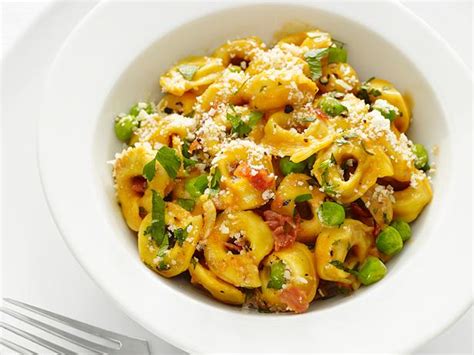 Tortellini With Peas And Prosciutto Recipe Food Network Kitchen