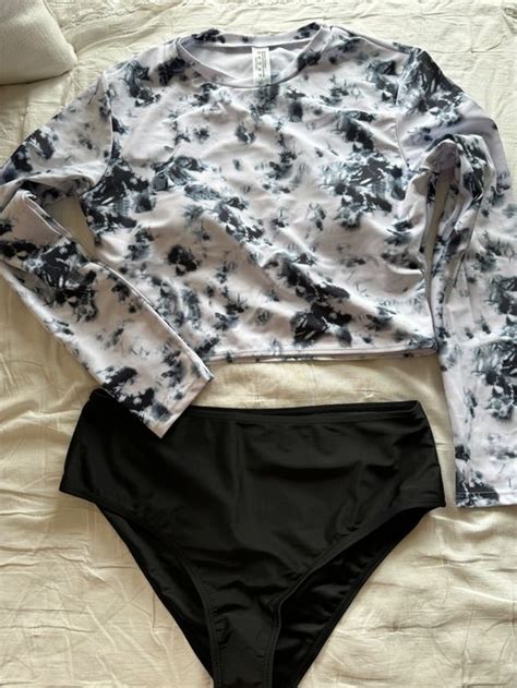 Neu Schwarzer Bikini Mit Batikmuster L Ng Rmliges Oberteil Kaufen Auf Ricardo